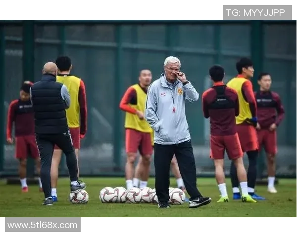 中国对阵瓦赫达精彩对决分析及比赛前瞻全方位解读 中国对阵瓦赫达精彩对决分析及比赛前瞻全方位解读