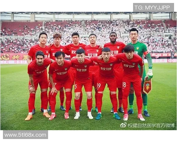 权健与申花热身赛精彩回顾双方球员表现引人瞩目