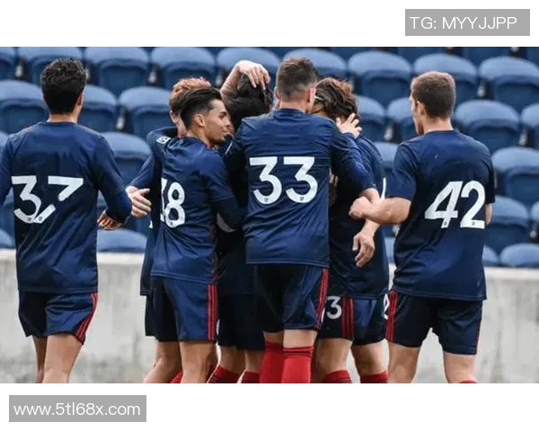 蒙特瑞与肯萨斯竞技的激烈对决展现足球魅力与团队精神的巅峰较量